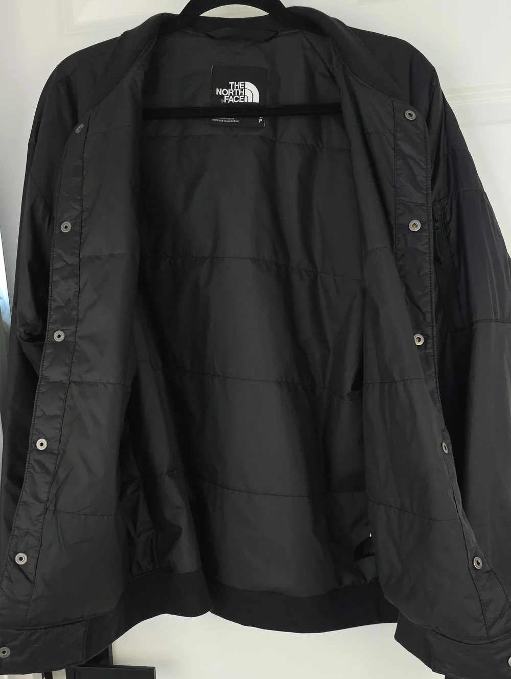 The North Face Mens Presley Insulated Black Bomber-Style Jacket. Size Small.
